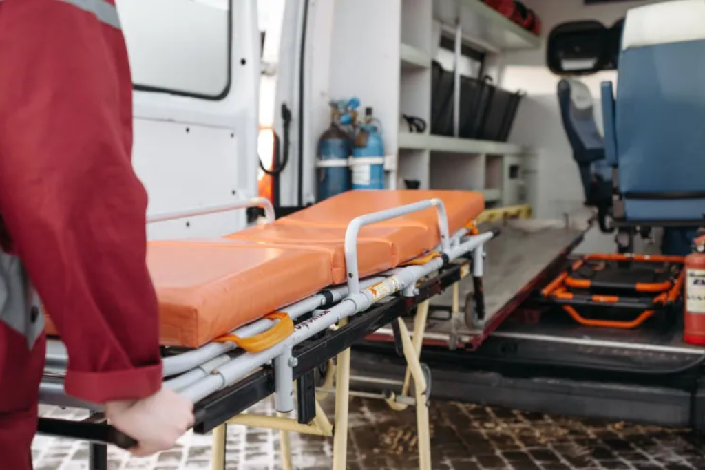 Şantiyelerde Sağlık Güvenliği Ambulans Hizmetlerinin İhtiyacı